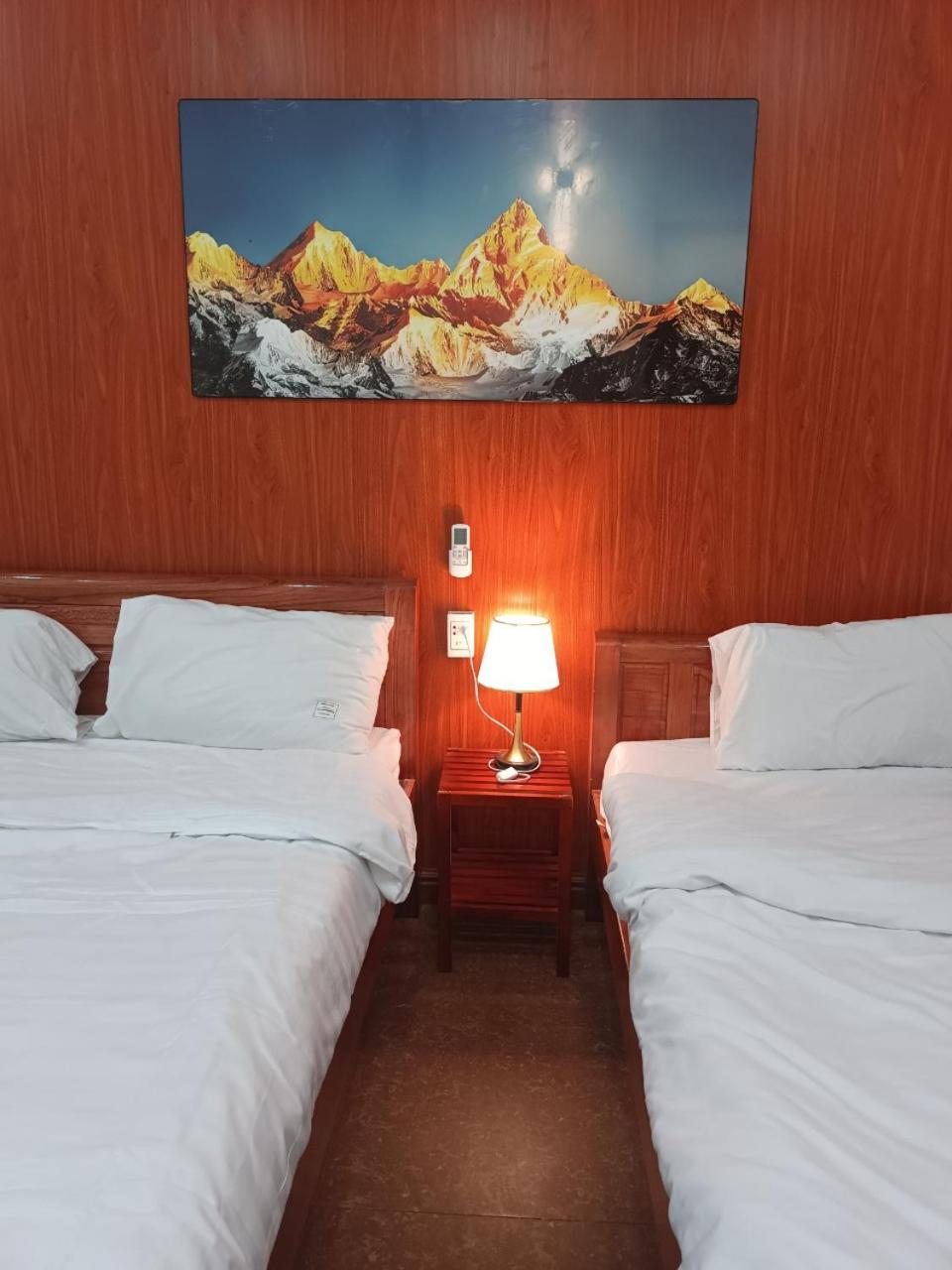 An Homestay & Hostel Motorbikes & Tours Cao Bang Eksteriør billede