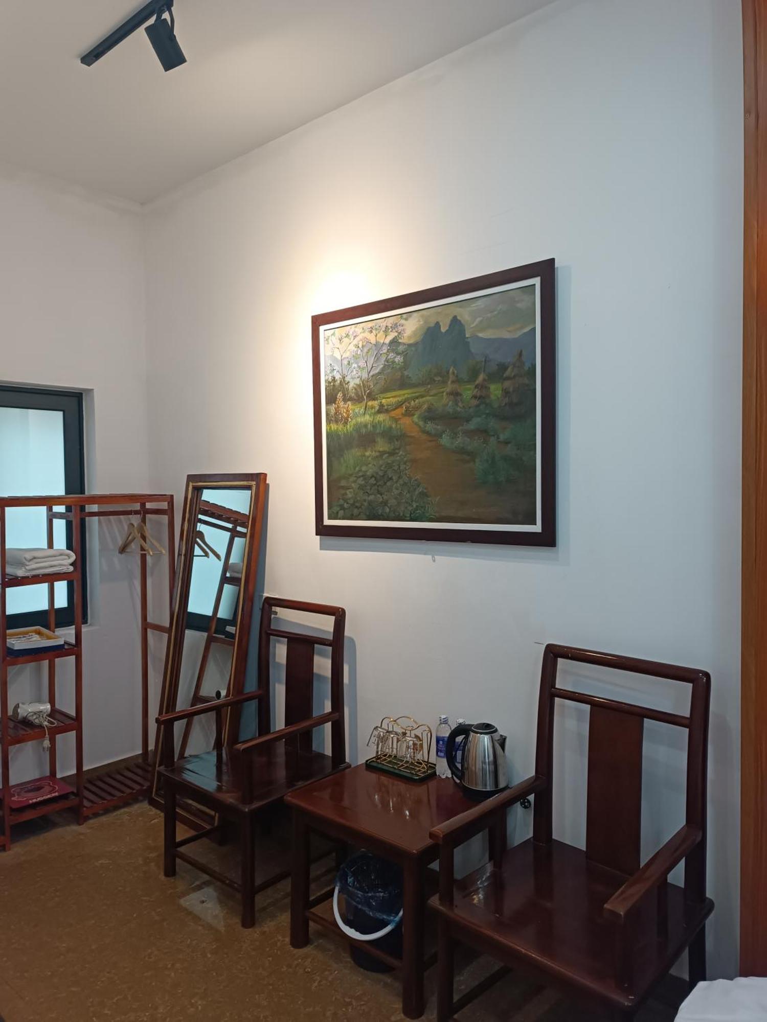 An Homestay & Hostel Motorbikes & Tours Cao Bang Værelse billede